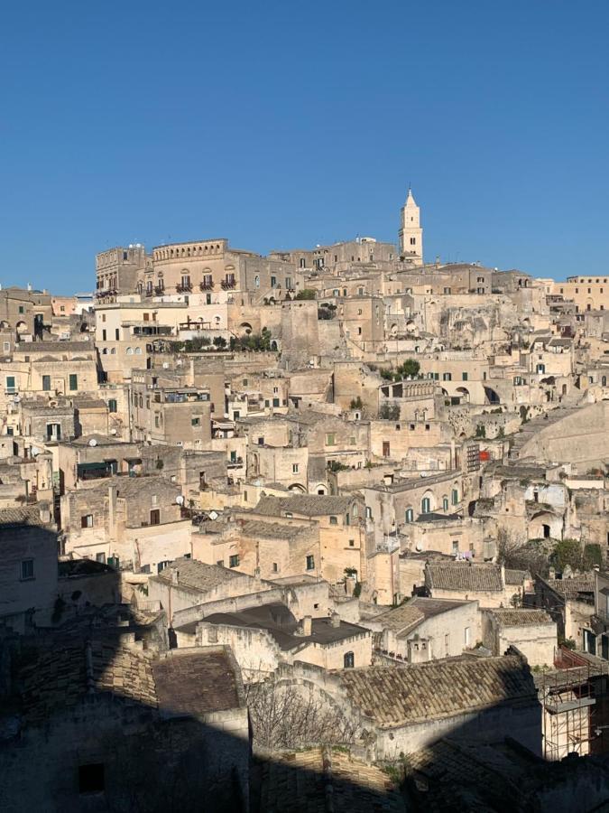 La Grotta Di Ilenia Apartment Matera Bagian luar foto