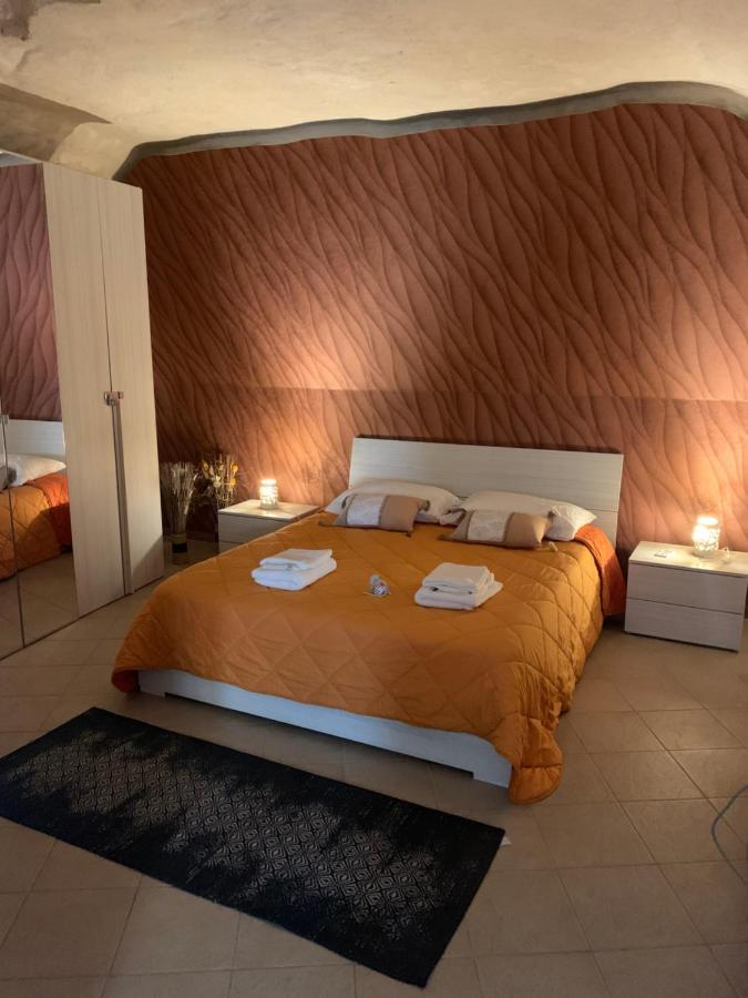 La Grotta Di Ilenia Apartment Matera Bagian luar foto