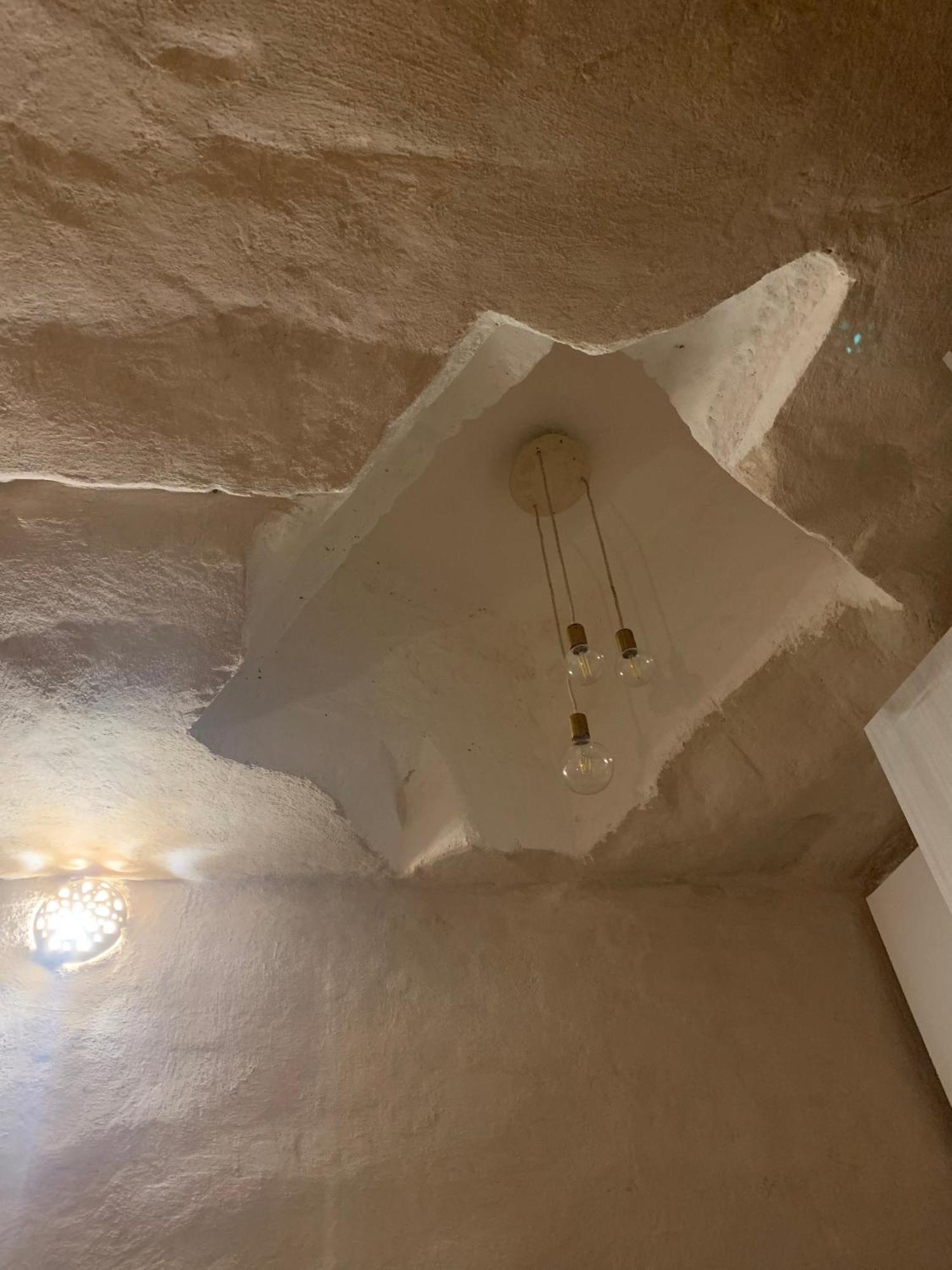 La Grotta Di Ilenia Apartment Matera Bagian luar foto