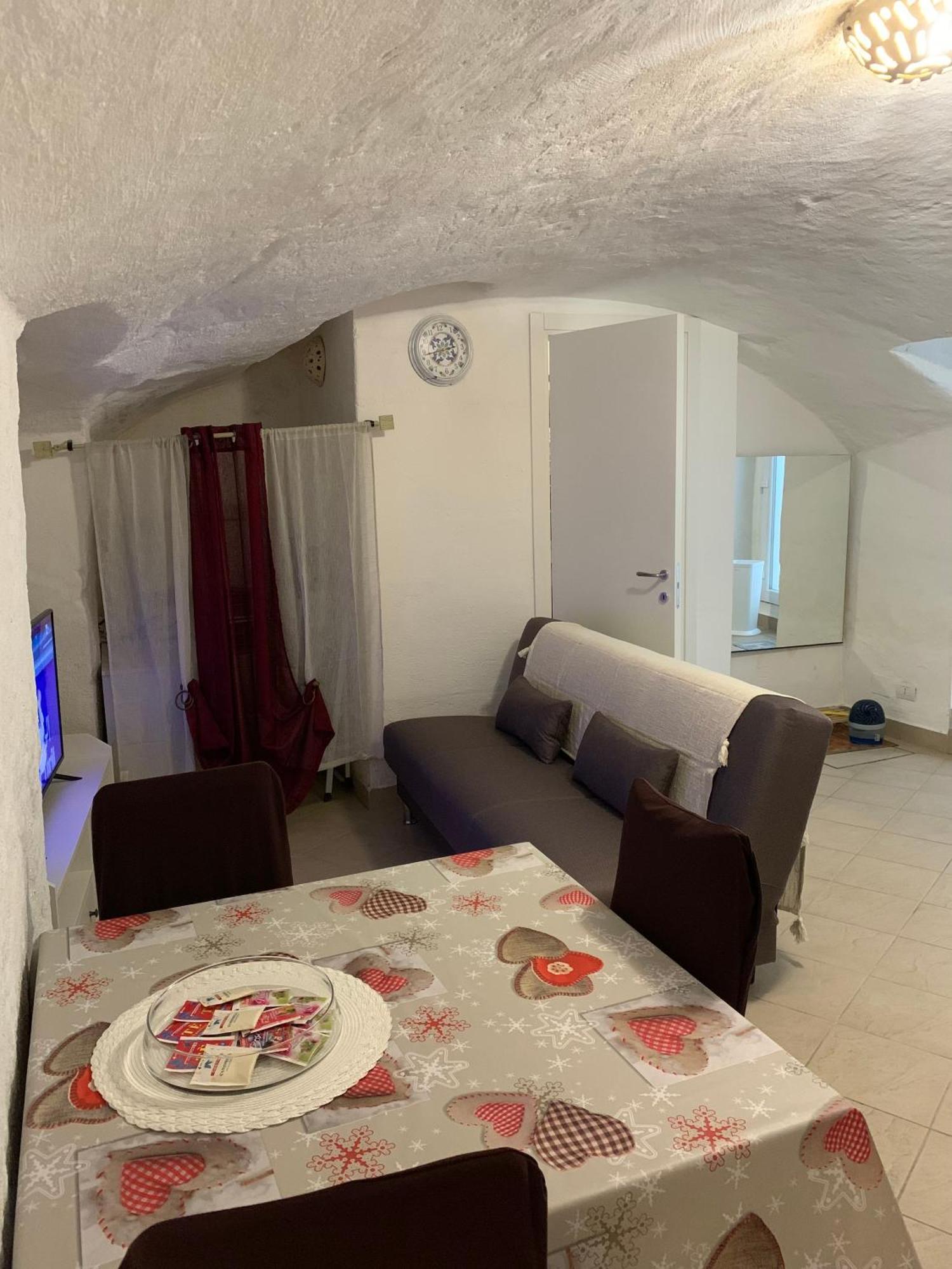 La Grotta Di Ilenia Apartment Matera Bagian luar foto